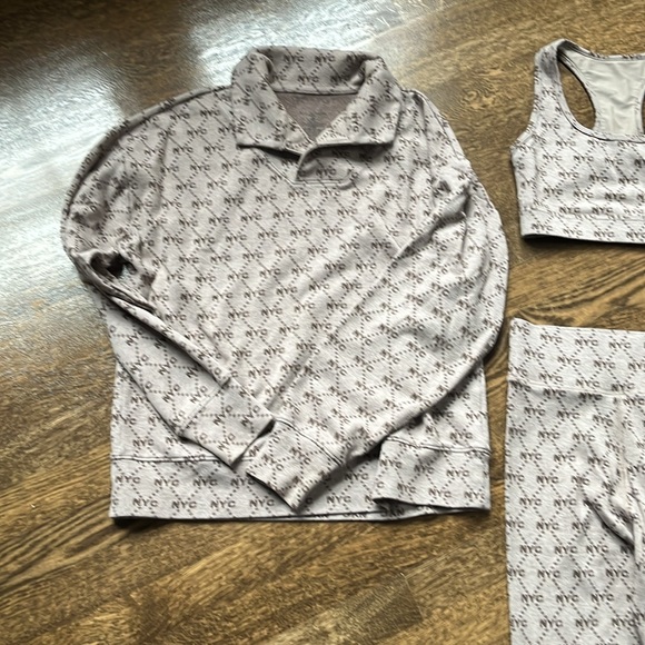 3 piece workout set - Picture 4 of 5